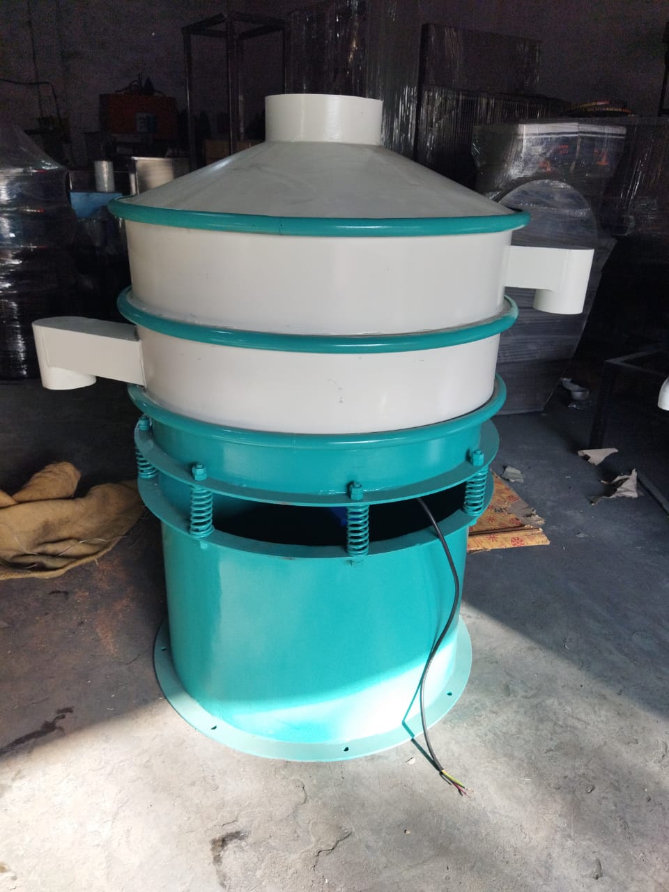 Vibro Shifter Filtering Machine Side Profile